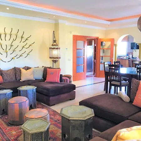 Majestic Villa