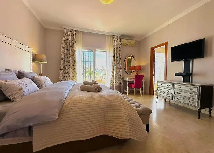 Majestic 埃斯特波纳