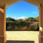 Majestic Villa *
