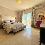 Majestic Villa *
