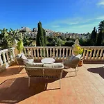 Villa Majestic *