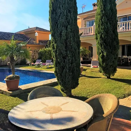 Majestic Vila Estepona