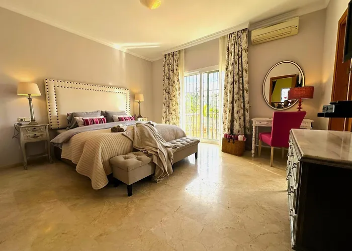 Majestic * Естепона